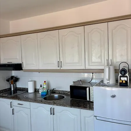 Rainbow Copacabana * Playa Feñabe